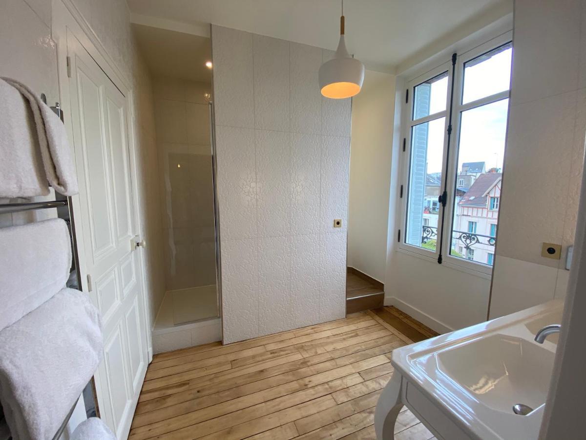 Maison Blanche Chartres - Maison D'Hotes 5 Etoiles Eksteriør billede