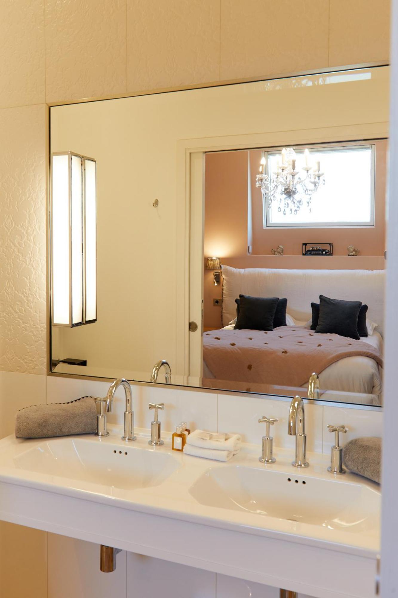 Maison Blanche Chartres - Maison D'Hotes 5 Etoiles Eksteriør billede